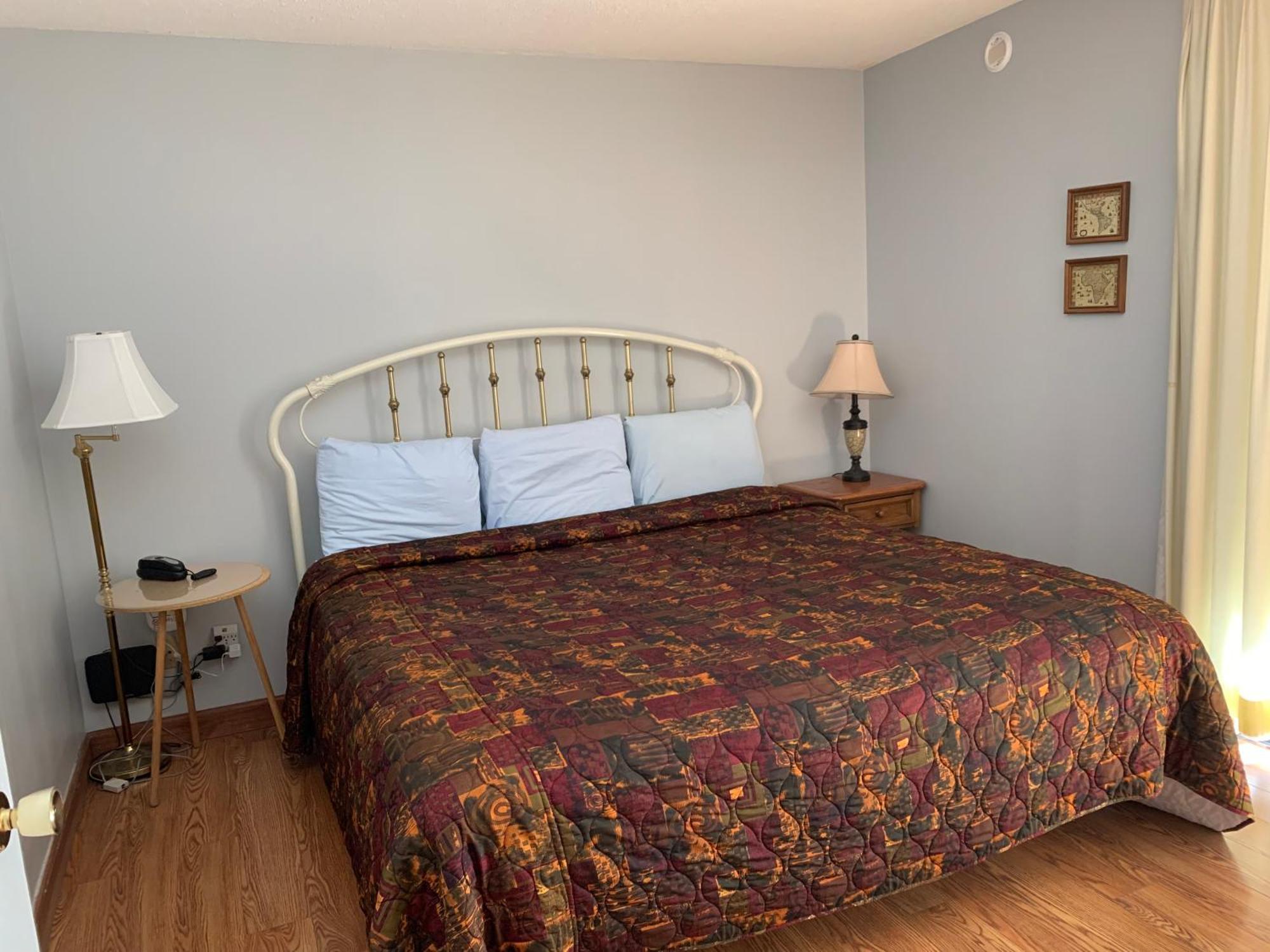 Oak Square Rentals Гатлинбург Номер фото